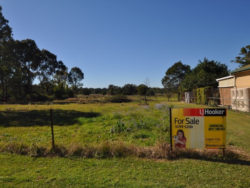 17 Lagoon Road, Waterford West QLD 4133