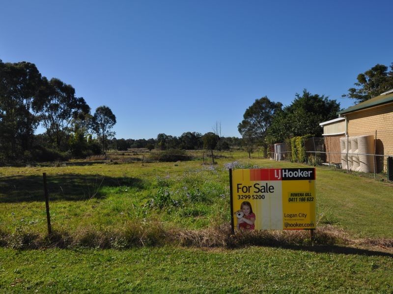 17 Lagoon Road, Waterford West QLD 4133