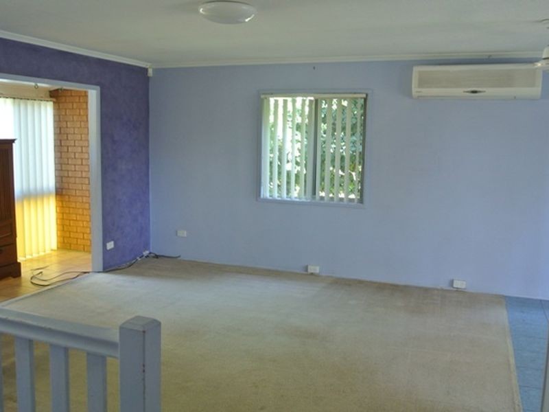 13 Laughlin Street, Kingston QLD 4114