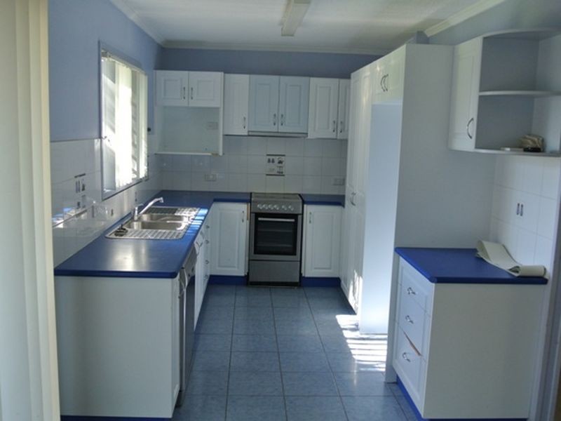 13 Laughlin Street, Kingston QLD 4114