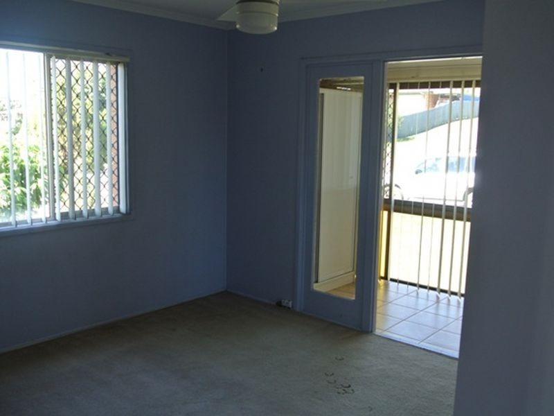 13 Laughlin Street, Kingston QLD 4114