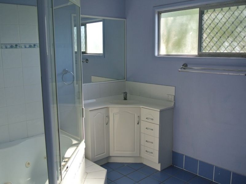 13 Laughlin Street, Kingston QLD 4114