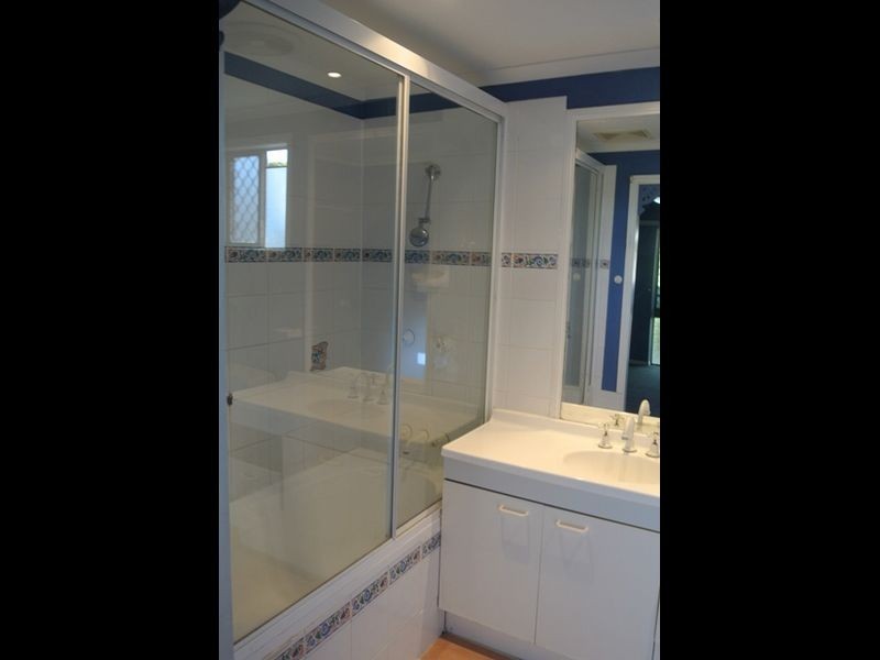 13 Laughlin Street, Kingston QLD 4114