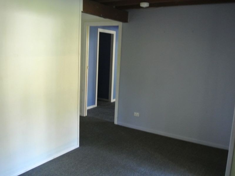 13 Laughlin Street, Kingston QLD 4114