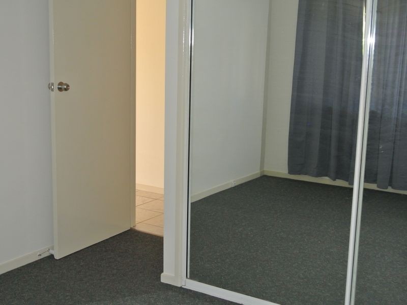 52 Laughlin Street, Kingston QLD 4114