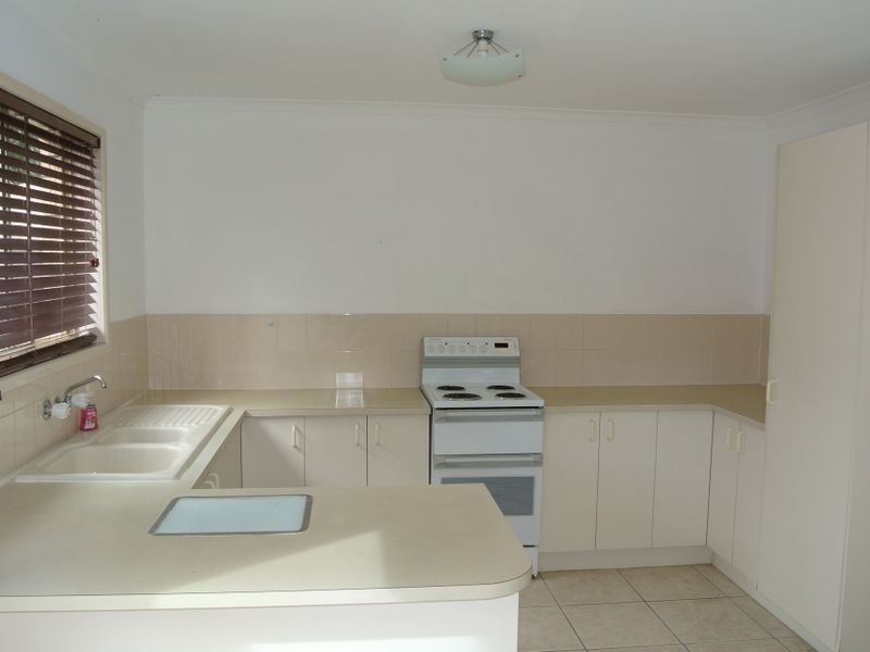 10/9-11 Damalis Street, Woodridge QLD 4114