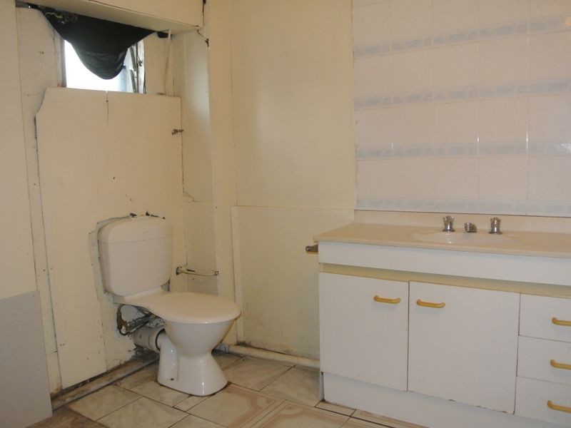 3 Brownhill Street, Logan Central QLD 4114