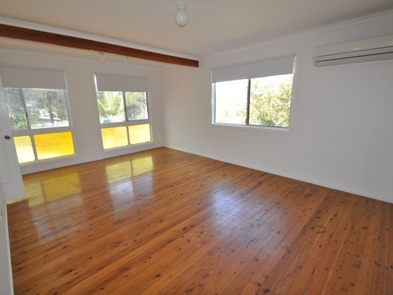 31 Tecoma Street, Kingston QLD 4114