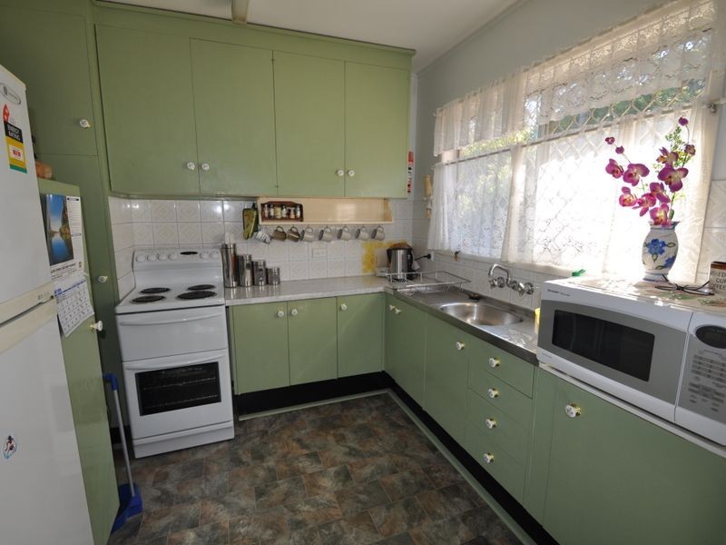 1B Alexander Street, Woodridge QLD 4114