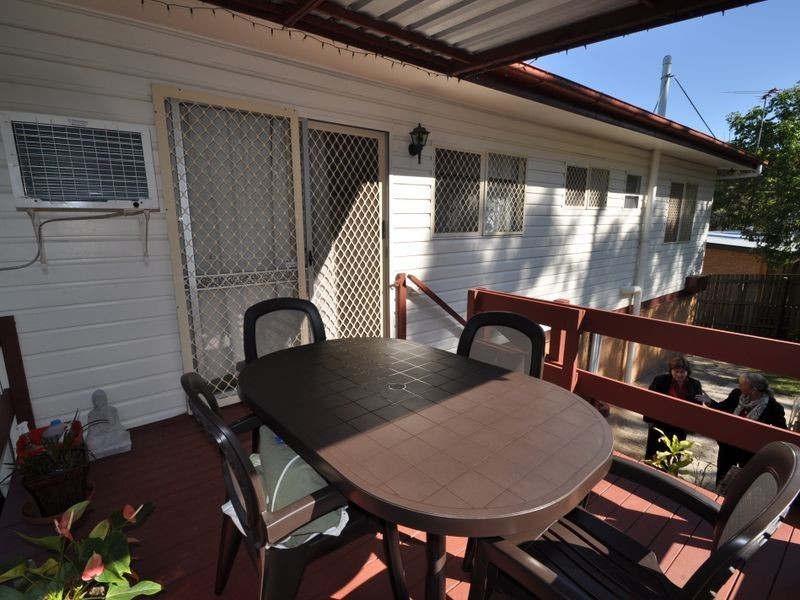 1B Alexander Street, Woodridge QLD 4114