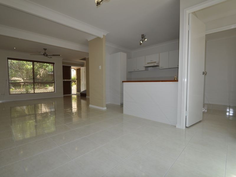 18/11 Smith Road, Woodridge QLD 4114