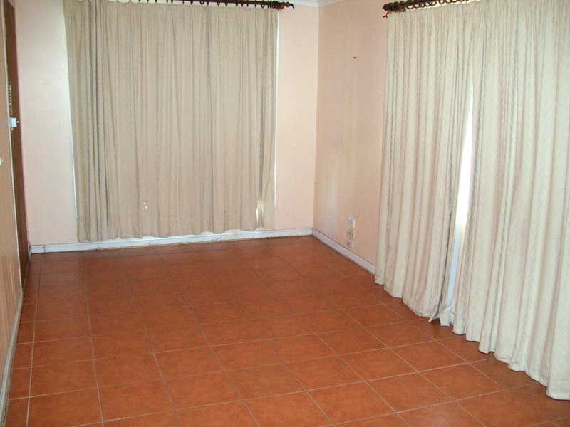 8 Clara Street, Logan Central QLD 4114