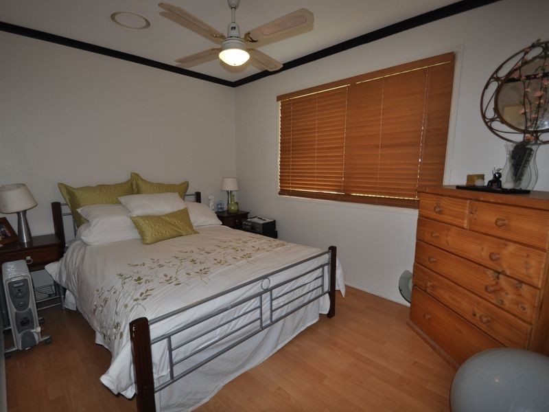 10 Sylvia Street, Loganlea QLD 4131
