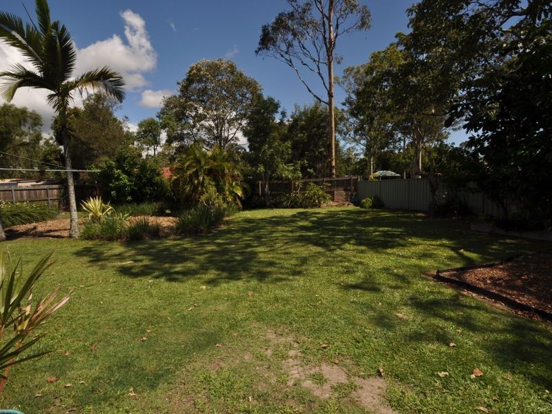 10 Sylvia Street, Loganlea QLD 4131