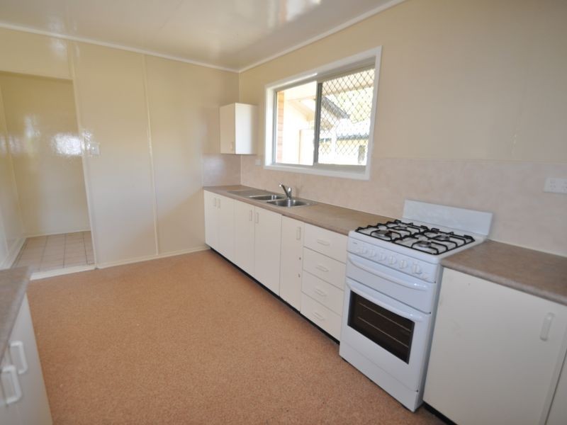 7 Kalbun Street, Woodridge QLD 4114