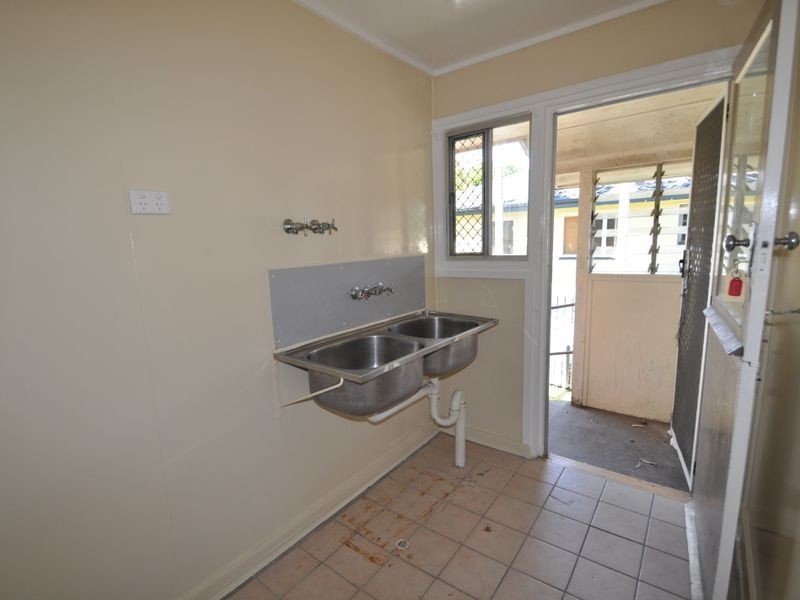 7 Kalbun Street, Woodridge QLD 4114