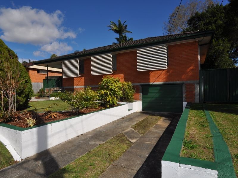 16 Dorothy Street, Woodridge QLD 4114