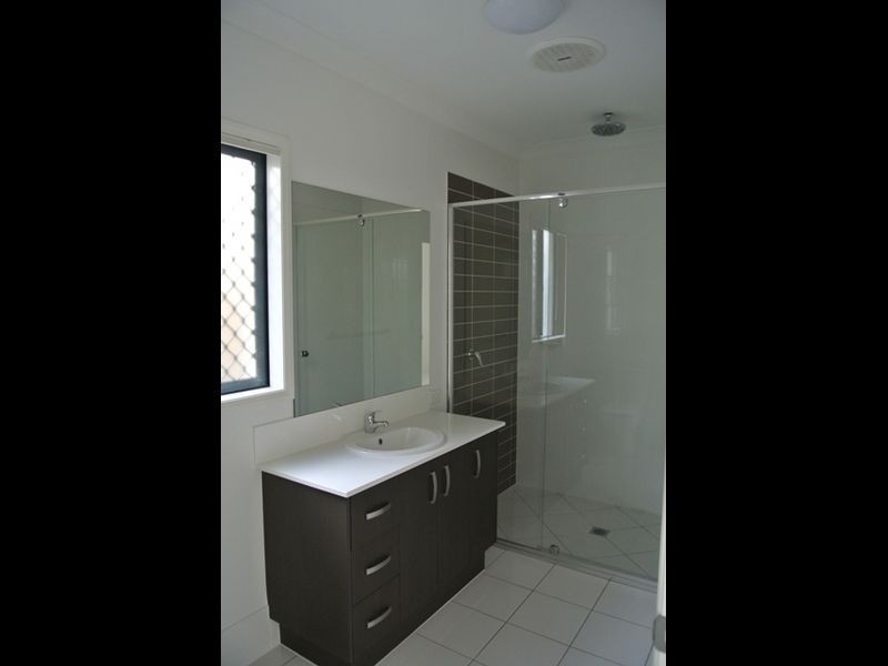14 Cobblestone Avenue, Logan Reserve QLD 4133