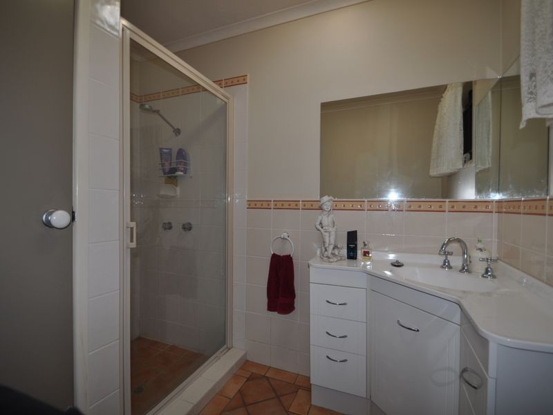 166 Ewing Road, Woodridge QLD 4114