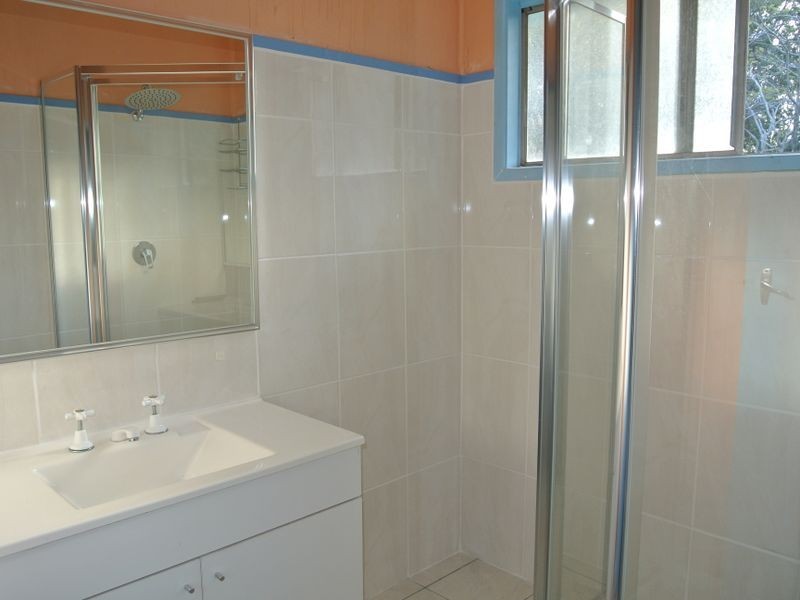 4 Willow Street, Woodridge QLD 4114