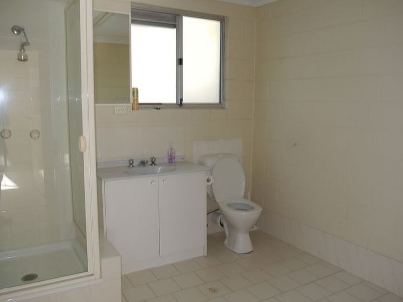 12/12 Defiance Road, Logan Central QLD 4114