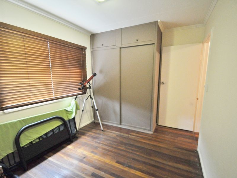 18 Stubbs Rd, Woodridge QLD 4114