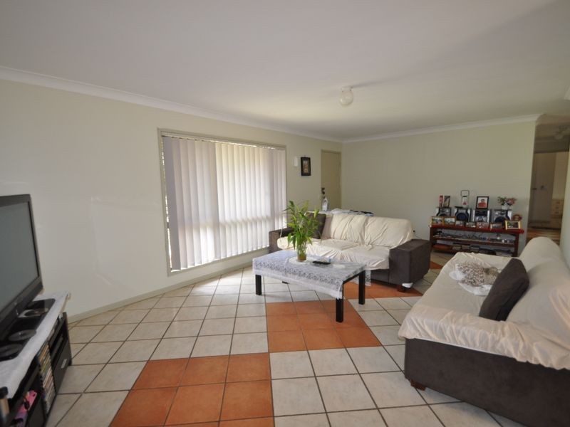 33 Stewart Street, Marsden QLD 4132