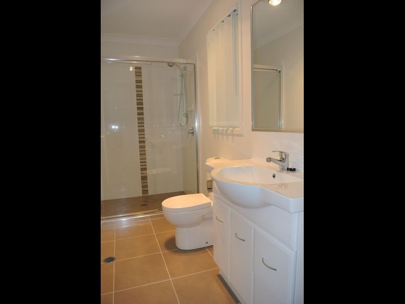 13B Sams Way, Marsden QLD 4132