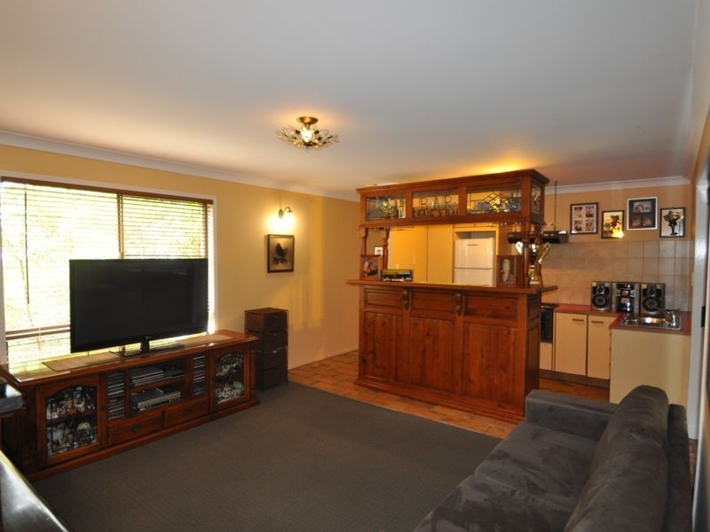 9-13 Spruce Street, Loganlea QLD 4131