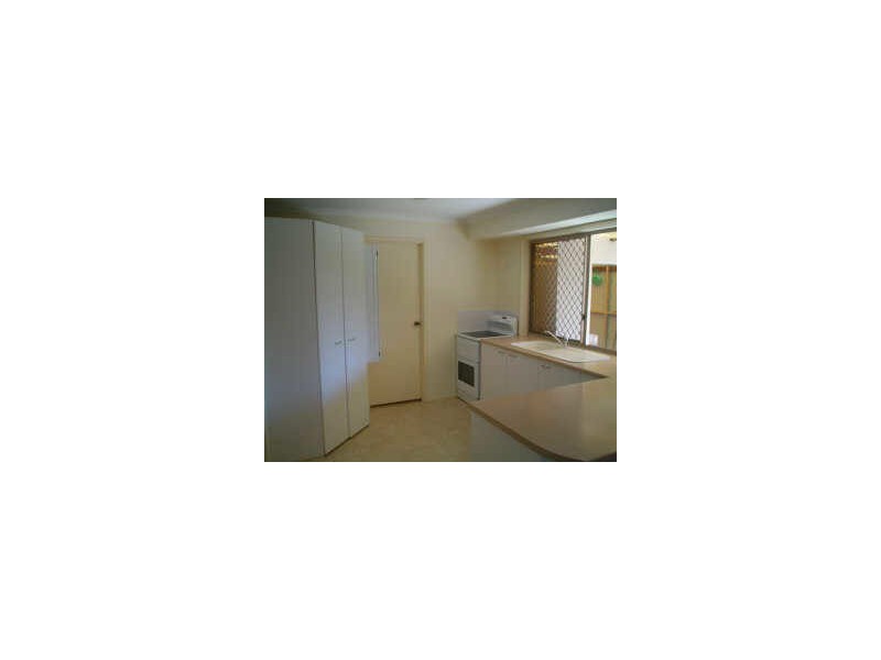 17 Carinya Street, Crestmead QLD 4132