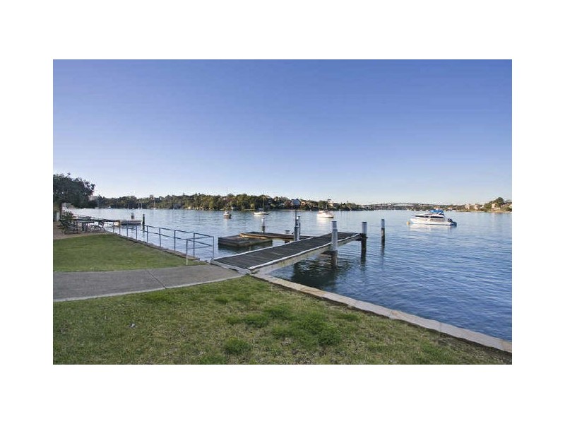 28/12-16 Walton Crescent, Abbotsford NSW 2046