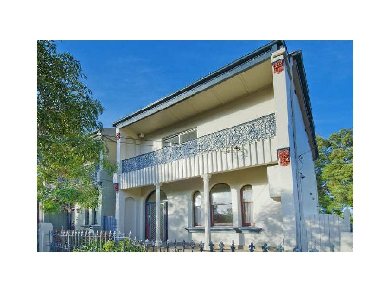 8 Wardell Road, Petersham NSW 2049