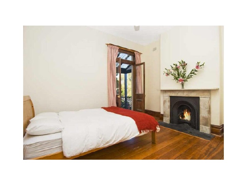 8 Wardell Road, Petersham NSW 2049
