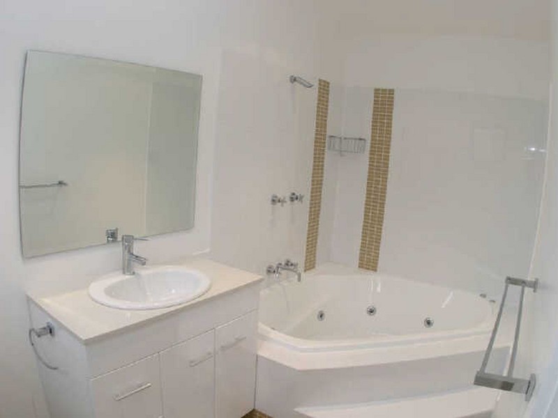 Khione 6/23-25 Kirwan Close, Jindabyne NSW 2627