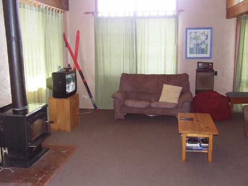 2/28 Townsend Street, Jindabyne NSW 2627