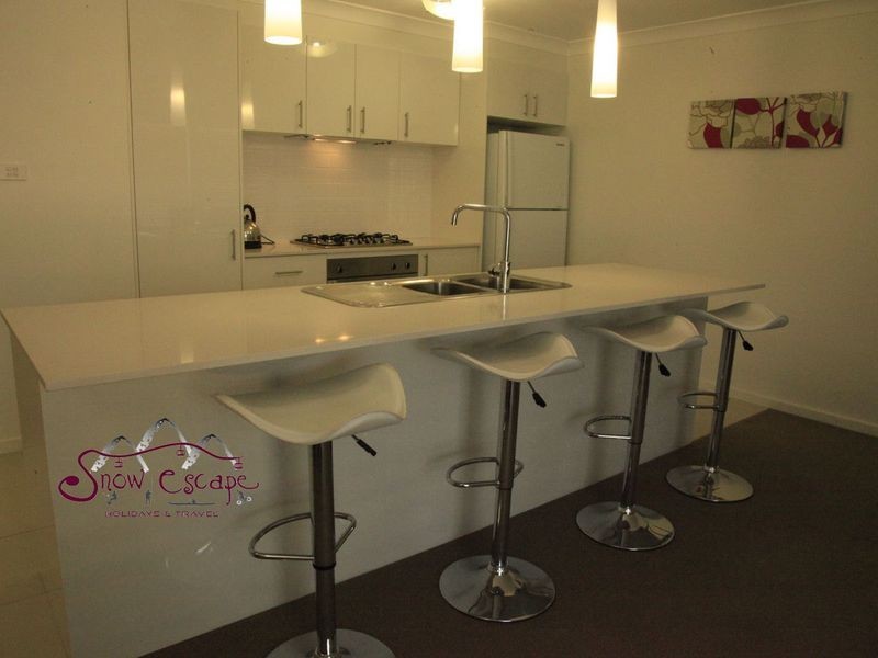 Pilot Close 6b, Jindabyne NSW 2627