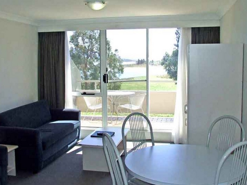 215/10 Kosciusko Rd, Jindabyne NSW 2627