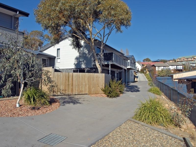 2/3 Reedy Cutting Road, Jindabyne NSW 2627