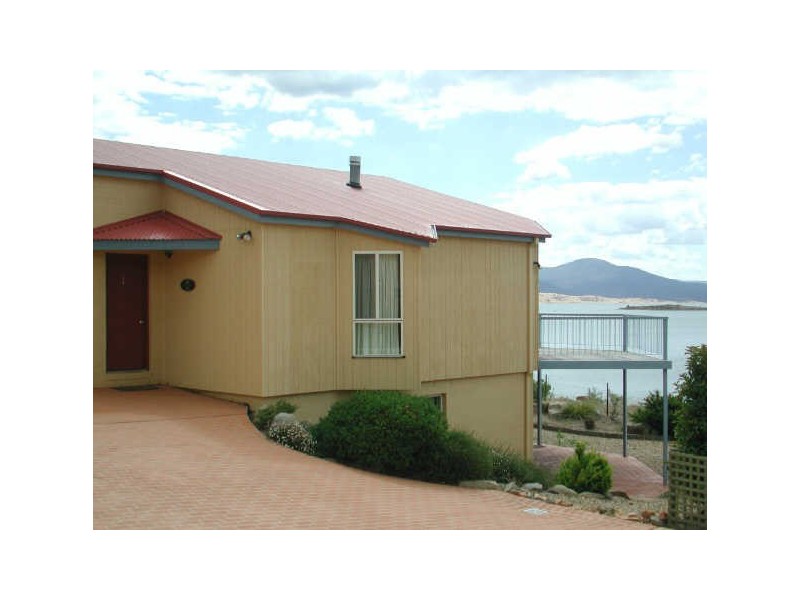 East Jindabyne NSW 2627