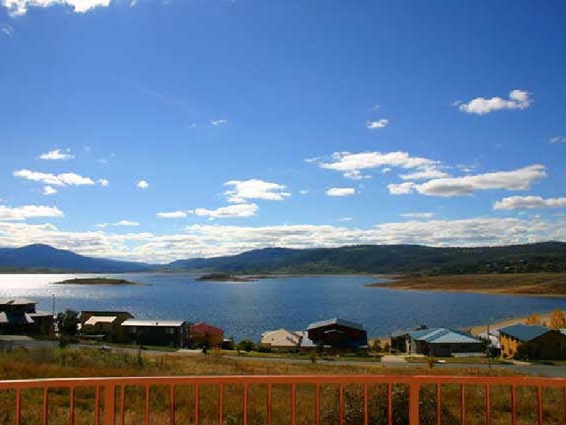 East Jindabyne NSW 2627