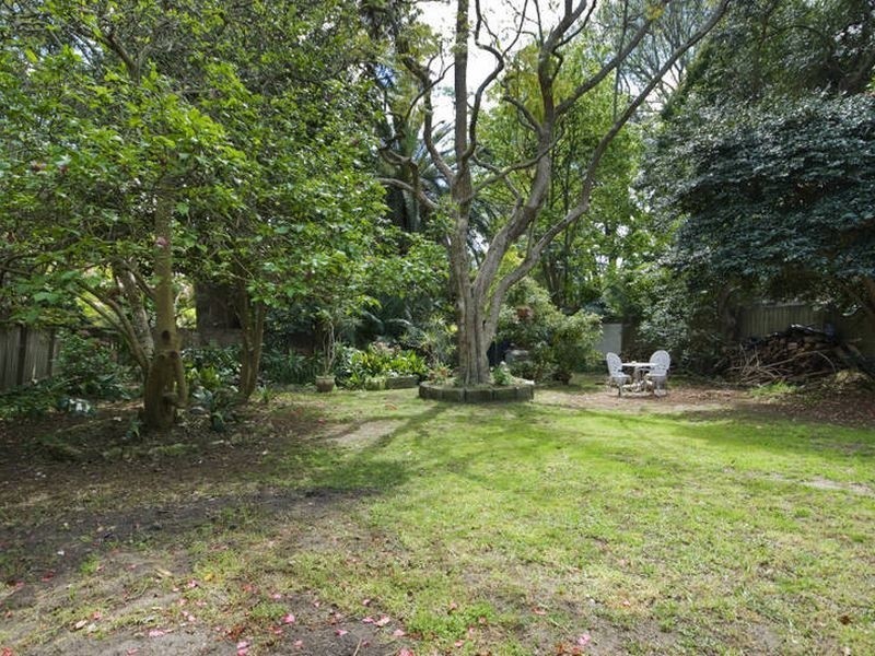 10 Bancroft Avenue, Roseville NSW 2069