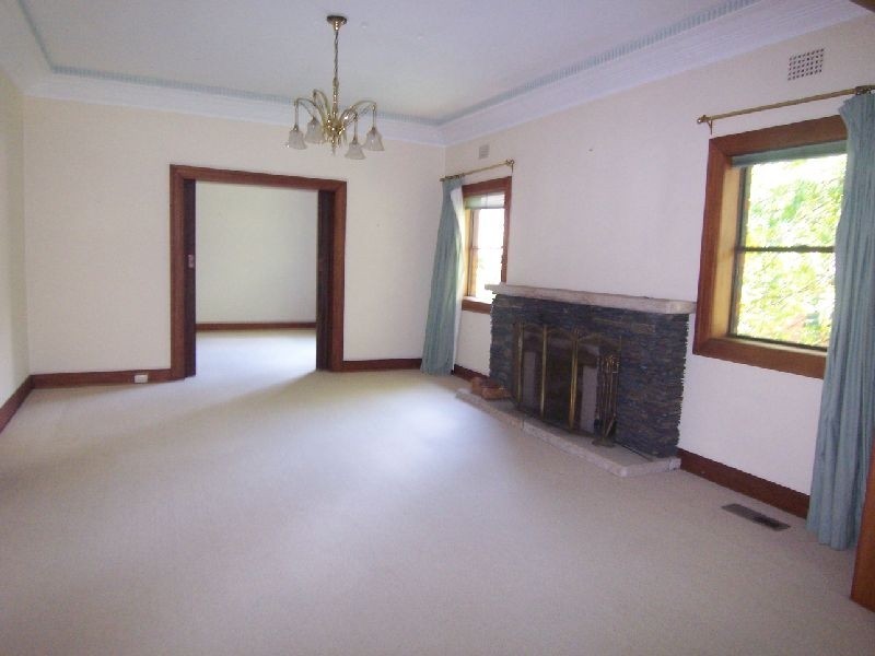 2 Luxor Parade, Roseville NSW 2069