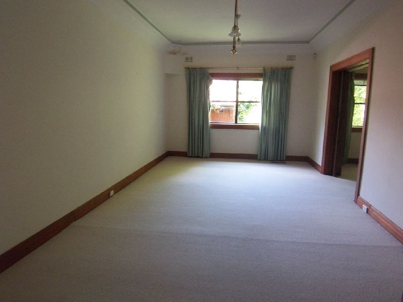 2 Luxor Parade, Roseville NSW 2069