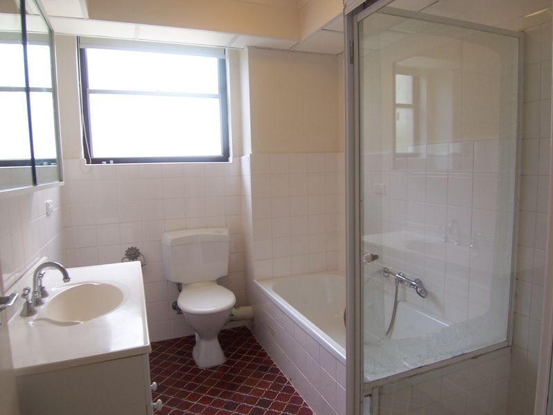 2E/8-12 Sutherland Street, Chatswood NSW 2067