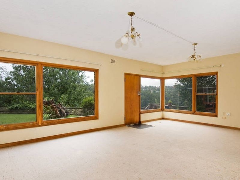 9 Lockley Parade, Roseville Chase NSW 2069