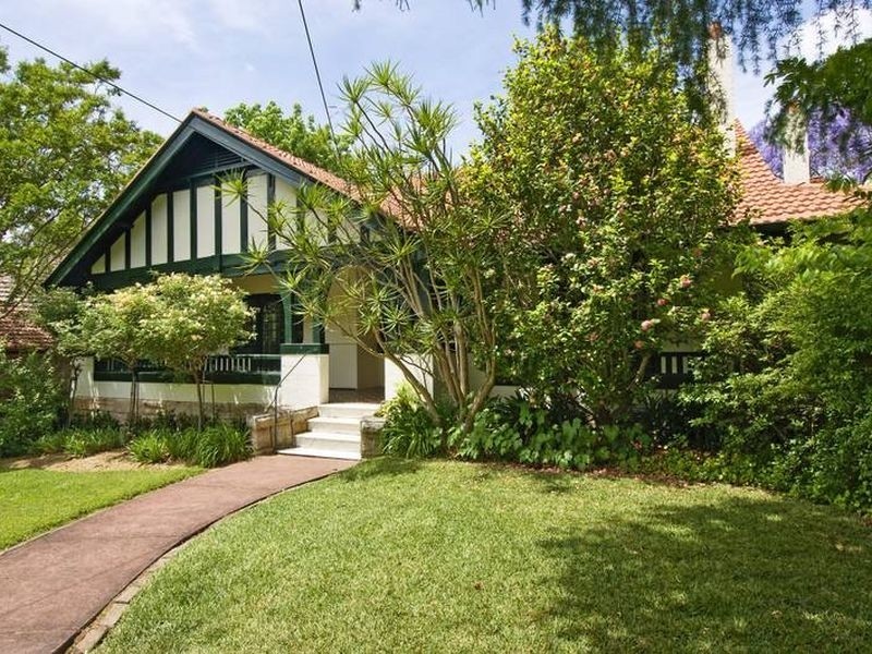 21 Victoria Street, Roseville NSW 2069