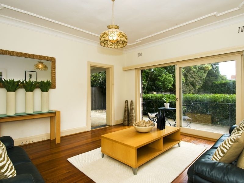 12 Malvern Avenue, Roseville NSW 2069