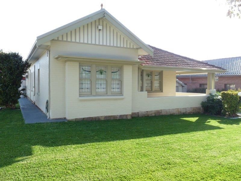 35 Clarke St, Earlwood NSW 2206