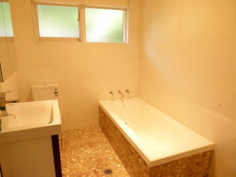 87 Abingdon Road, Roseville NSW 2069