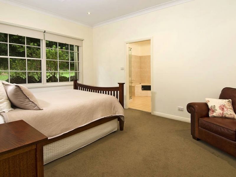 49 Allard Avenue, Roseville Chase NSW 2069